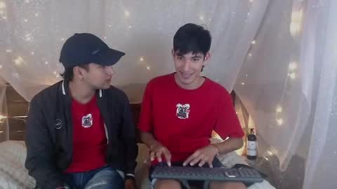 Snapshot of ferphoenix_ chatting on 01-10-25, 09:34 FER PHOENIX online show from 01-10-25, 09:34