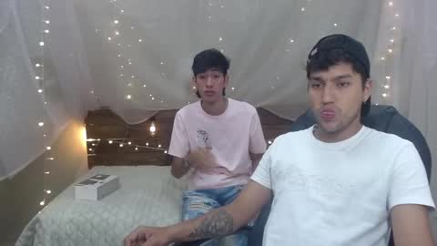 Snapshot of ferphoenix_ chatting on 01-16-25, 04:07 FER PHOENIX online show from 01-16-25, 04:07