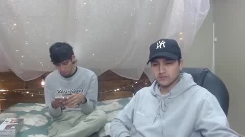 Snapshot of ferphoenix_ chatting on 01-22-25, 03:20 FER PHOENIX online show from 01-22-25, 03:20