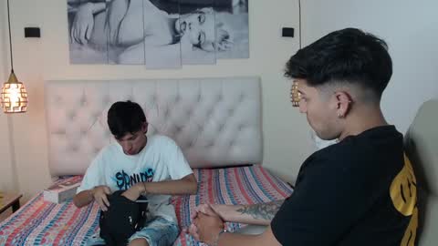 Snapshot of ferphoenix_ chatting on 01-27-25, 03:26 FER PHOENIX online show from 01-27-25, 03:26