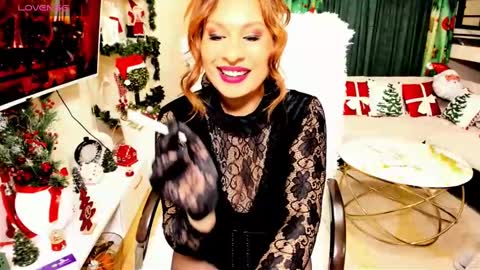 Snapshot of fetishfantasyeve chatting on 12-20-24, 11:05 Fetishfantasyme my X online show from 12-20-24, 11:05