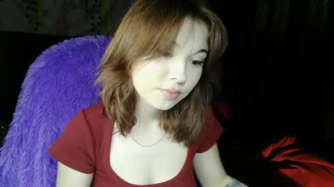 Snapshot of fetishistbitchwants chatting on 10-12-25, 11:20 Kimberly online show from 10-12-25, 11:20