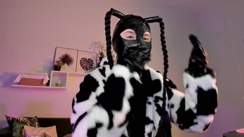 Snapshot of fetishrey chatting on 12-22-24, 06:48 Rey online show from 12-22-24, 06:48