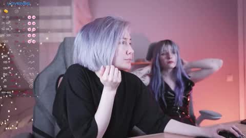 Rey online show from 12-19-25, 04:25