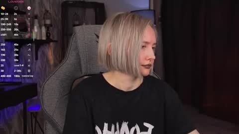 Rey online show from 02-04-26, 03:51