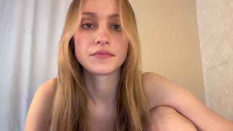 Lisa online show from 12-08-24, 05:39