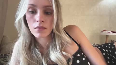 Lisa online show from 09-10-25, 06:57