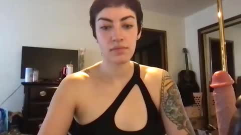 Snapshot of fgsammie chatting on 10-16-25, 10:11 fgsammie online show from 10-16-25, 10:11