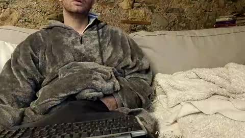 Snapshot of fidelio89 chatting on 01-20-25, 10:26 Fid online show from 01-20-25, 10:26