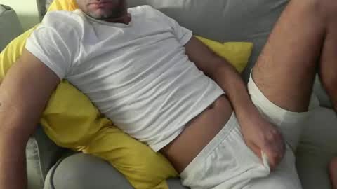 Snapshot of fidelio89 chatting on 09-16-25, 03:35 Fid online show from 09-16-25, 03:35