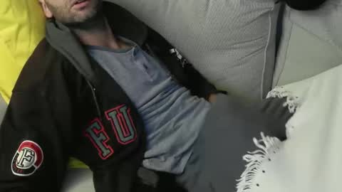 Snapshot of fidelio89 chatting on 10-25-25, 04:13 Fid online show from 10-25-25, 04:13