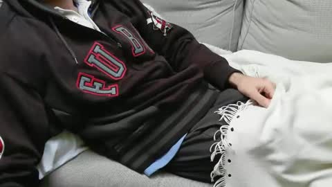 Snapshot of fidelio89 chatting on 11-30-25, 09:35 Fid online show from 11-30-25, 09:35