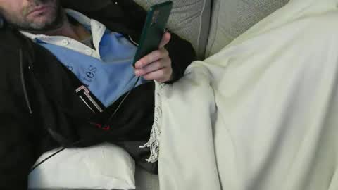 Snapshot of fidelio89 chatting on 12-02-25, 05:08 Fid online show from 12-02-25, 05:08