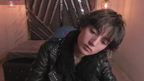   online show from 02-11-25, 11:54