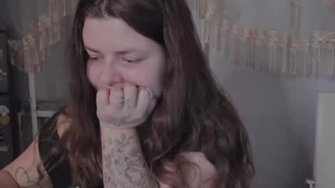 Evita online show from 02-09-25, 04:50