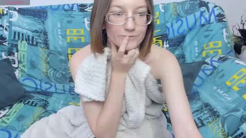 Mary online show from 01-31-25, 02:17