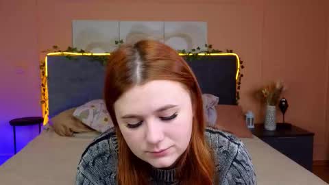 Mabel online show from 11-09-25, 04:11