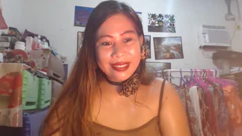 Snapshot of filipina_beauty69 chatting on 10-04-25, 01:03 filipina beauty. online show from 10-04-25, 01:03