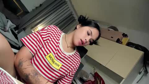 Sandy online show from 12-14-24, 11:07