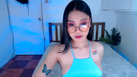 Snapshot of filipina_sassyqirl19xxx chatting on 01-12-25, 10:02 sweet online show from 01-12-25, 10:02