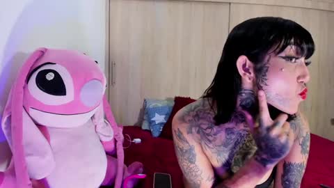 filletatouee online show from 11-25-25, 08:42