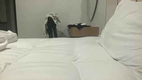 filouxx70 online show from 11-24-25, 07:24