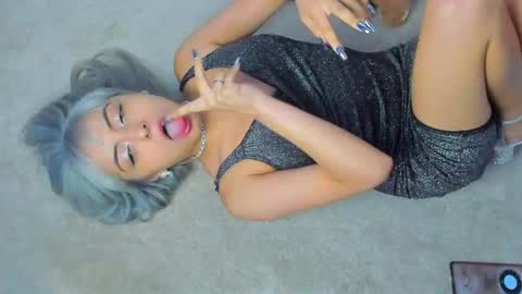 finnky1 online show from 03-12-25, 09:44