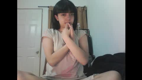 finnky1 online show from 10-10-25, 04:22