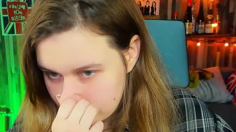 fiora online show from 01-18-25, 03:16