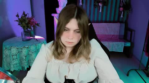 fiora online show from 01-31-25, 03:22