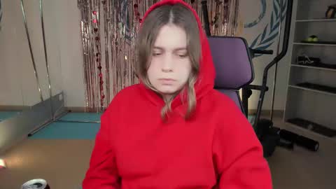 fiora online show from 02-21-25, 02:48