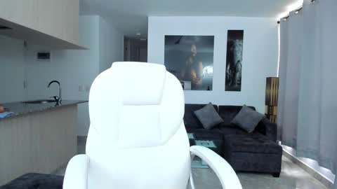 Snapshot of fiorellasantamaria chatting on 01-30-25, 10:30 fiore   online show from 01-30-25, 10:30
