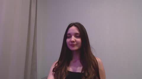 fireflies_fly_ online show from 03-10-25, 10:45