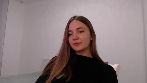 fireflies_fly_ online show from 09-24-25, 07:39