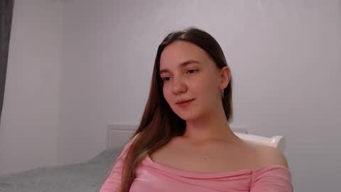 fireflies_fly_ online show from 12-01-25, 07:41