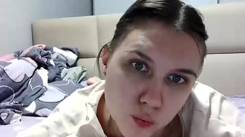 Snapshot of firststarsara chatting on 12-18-25, 07:09 Sara online show from 12-18-25, 07:09