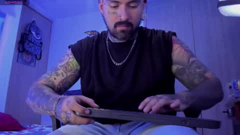 Snapshot of fisherrman666 chatting on 09-11-25, 05:07 fisherrman666 online show from 09-11-25, 05:07