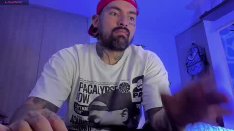 Snapshot of fisherrman666 chatting on 10-19-25, 02:56 fisherrman666 online show from 10-19-25, 02:56