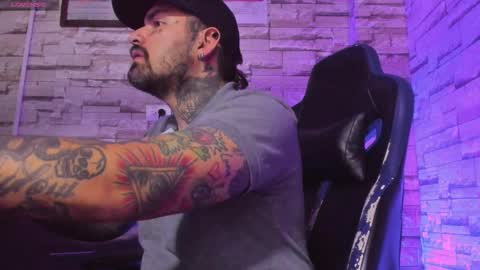 Snapshot of fisherrman666 chatting on 10-29-25, 04:37 fisherrman666 online show from 10-29-25, 04:37