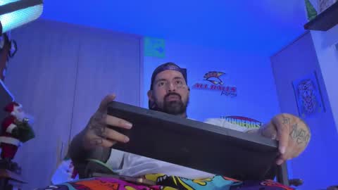 Snapshot of fisherrman666 chatting on 12-05-25, 05:42 fisherrman666 online show from 12-05-25, 05:42