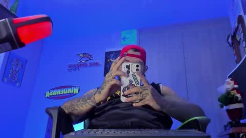 Snapshot of fisherrman666 chatting on 12-14-25, 05:35 fisherrman666 online show from 12-14-25, 05:35