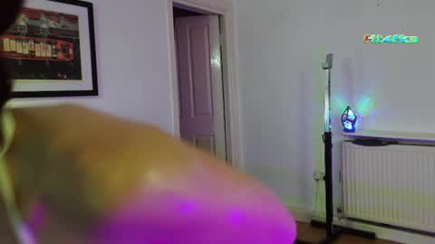 Fit 4 Fkn online show from 02-10-25, 08:00