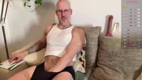 Snapshot of fit_rubinho chatting on 12-08-24, 04:28 Rubn online show from 12-08-24, 04:28