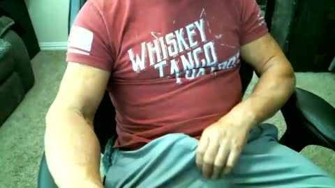 fitguy40 online show from 11-03-25, 08:10