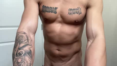 Snapshot of fithornyandtatted chatting on 12-16-24, 04:27 fithornyandtatted online show from 12-16-24, 04:27