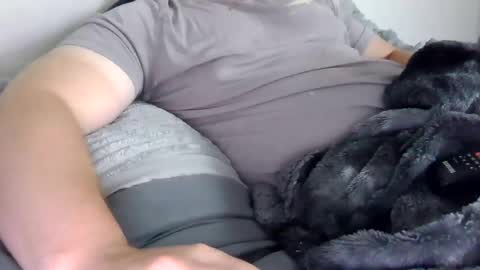 fitsutd23 online show from 09-10-25, 05:24