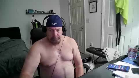 Florida guy online show from 01-25-25, 05:51