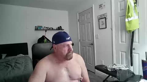 Florida guy online show from 02-23-25, 05:45