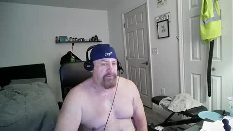 Florida guy online show from 02-24-25, 06:47
