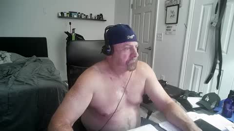 Florida guy online show from 10-09-25, 04:43